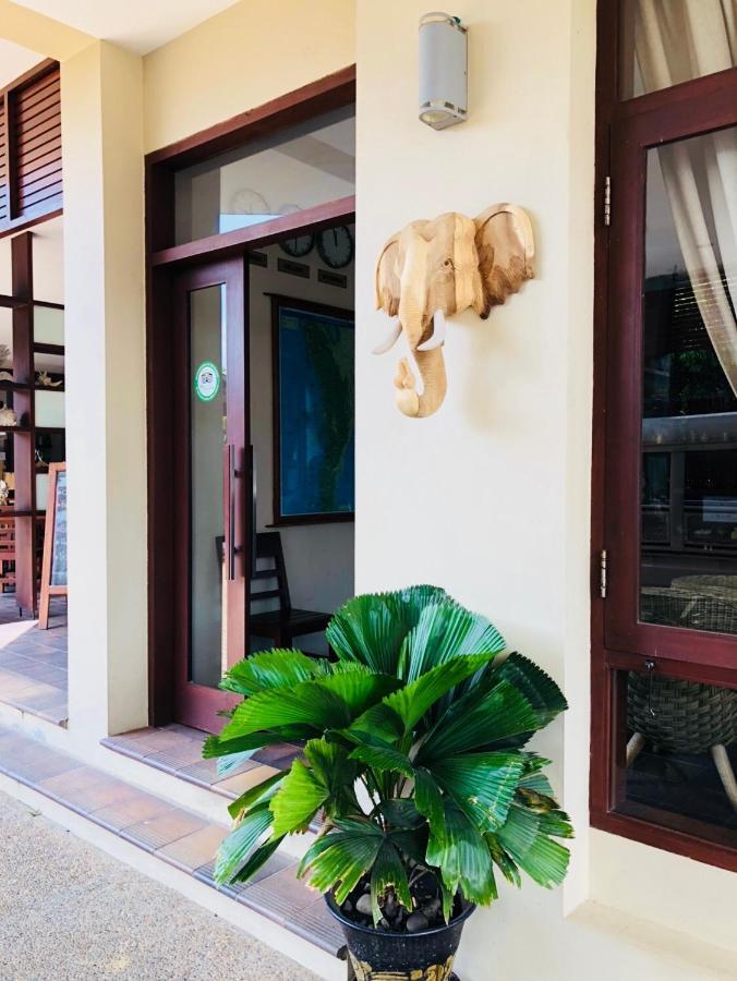 Hotel Eain Taw Phyu à Mergui Extérieur photo